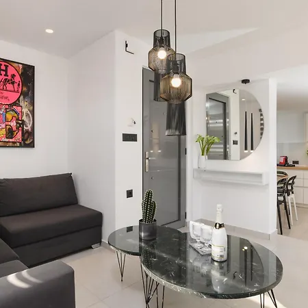 Castelo View Luxury 아파트