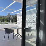 Castelo View Luxury Apartamento *