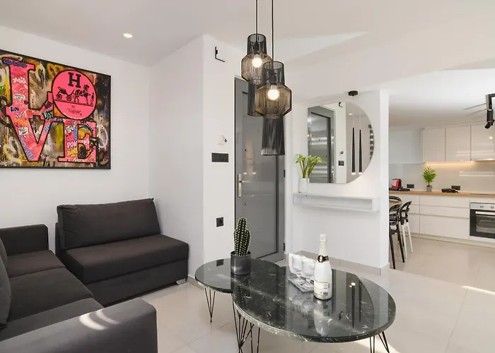 Castelo View Luxury Apartamento